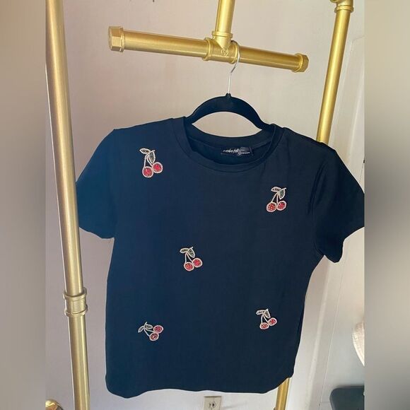 On Twelfth women's black t-shirt with crustal detail, NEW - Picture 4 of 8